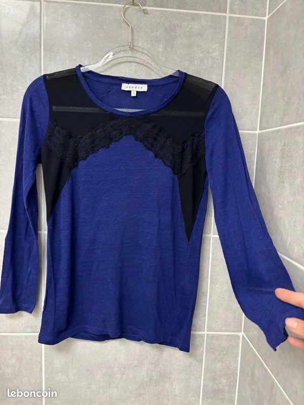 Haut Sandro Bleu Avec Dentelle - Taille 3 (femme) - Très Bon état
