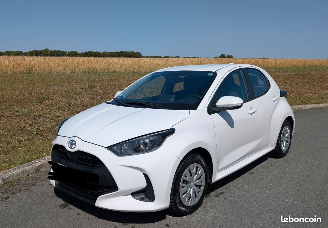 TOYOTA Yaris 120 VVT-i Dynamic 5p MY22 (image 1)