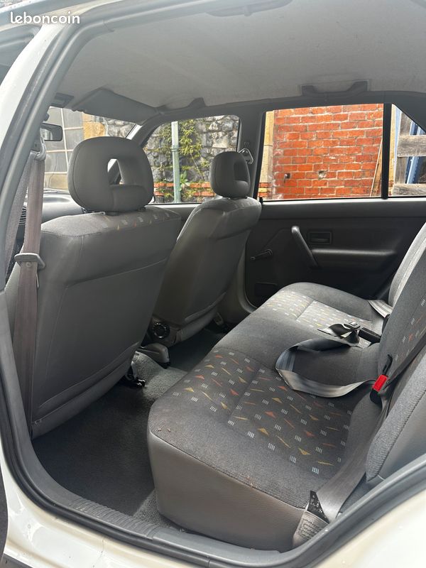 Renault 19 (image 5)