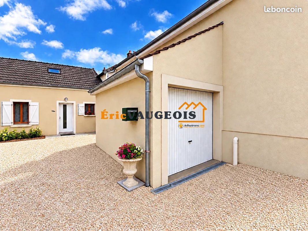 Maison 3 pièces 76 m² · à Crécy-la-Chapelle · 76 m² · 200 000 €