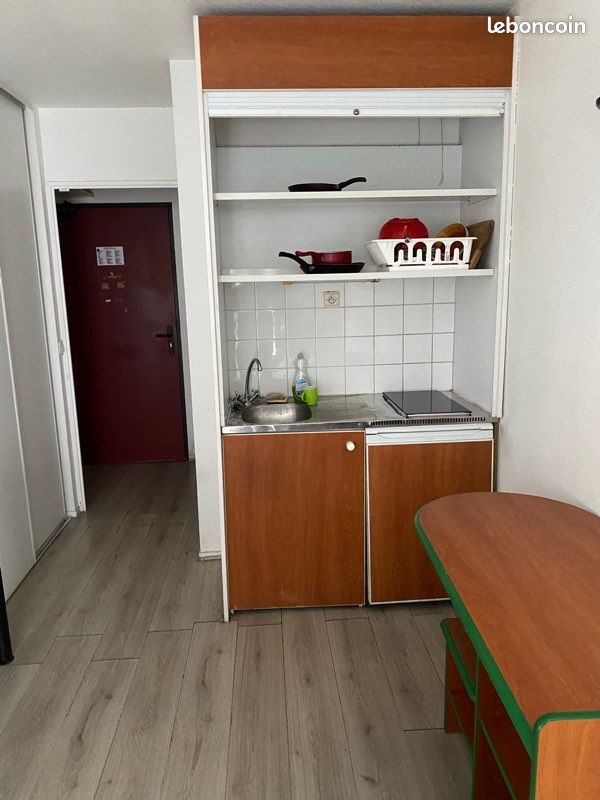 Appartement 1 pièce 18 m² · à Saint-Denis · 18 m² · 700 €/mois