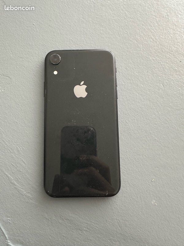 IPhone XR (image 3)