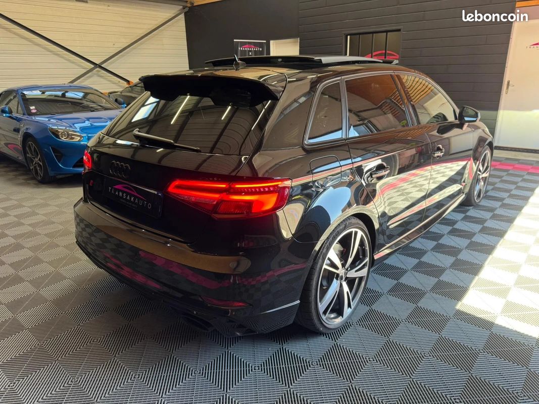AUDI RS3 SPORTBACK 2.5 TFSI 400 S tronic 7 Quattro - Toit ouvrant - Caméra de recul - Bang et olufsen - Sièges chauffants (image 5)