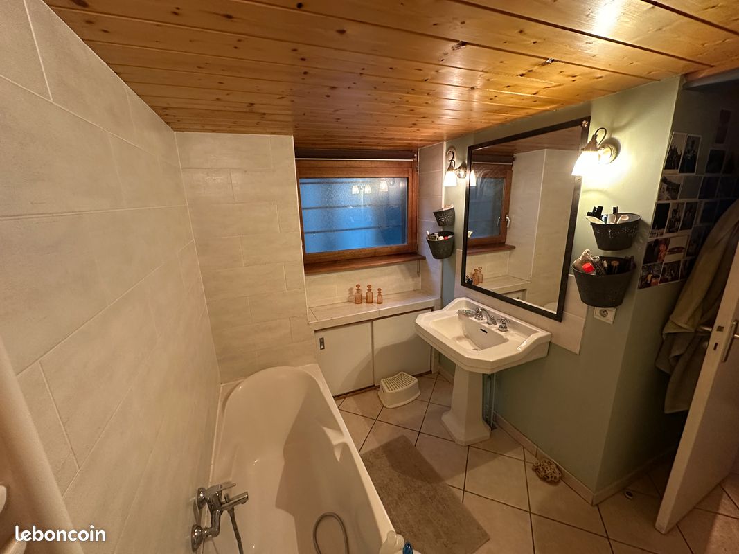 Appartement a louer caluire-et-cuire - 4 pièce(s) - 94 m2 - Surfyn