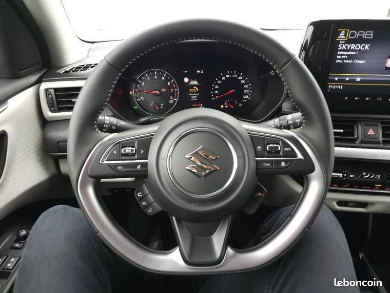 Suzuki Swift 1.2 Hybrid 83ch Pack (image 11)