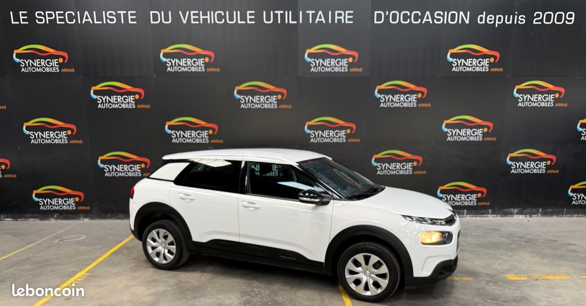 C4 cactus societe feel nav hdi 100 67.060 km 8.825 ht (10.590 ttc) (image 1)