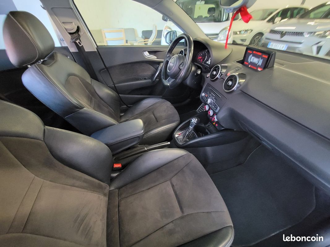 Audi A1 Sportback Ambition Luxe S-tronic 150cv - TOIT OUVRANT/RADARS AV & AR/REGULATEUR DE VITESSE/CLIMATISATION (image 18)