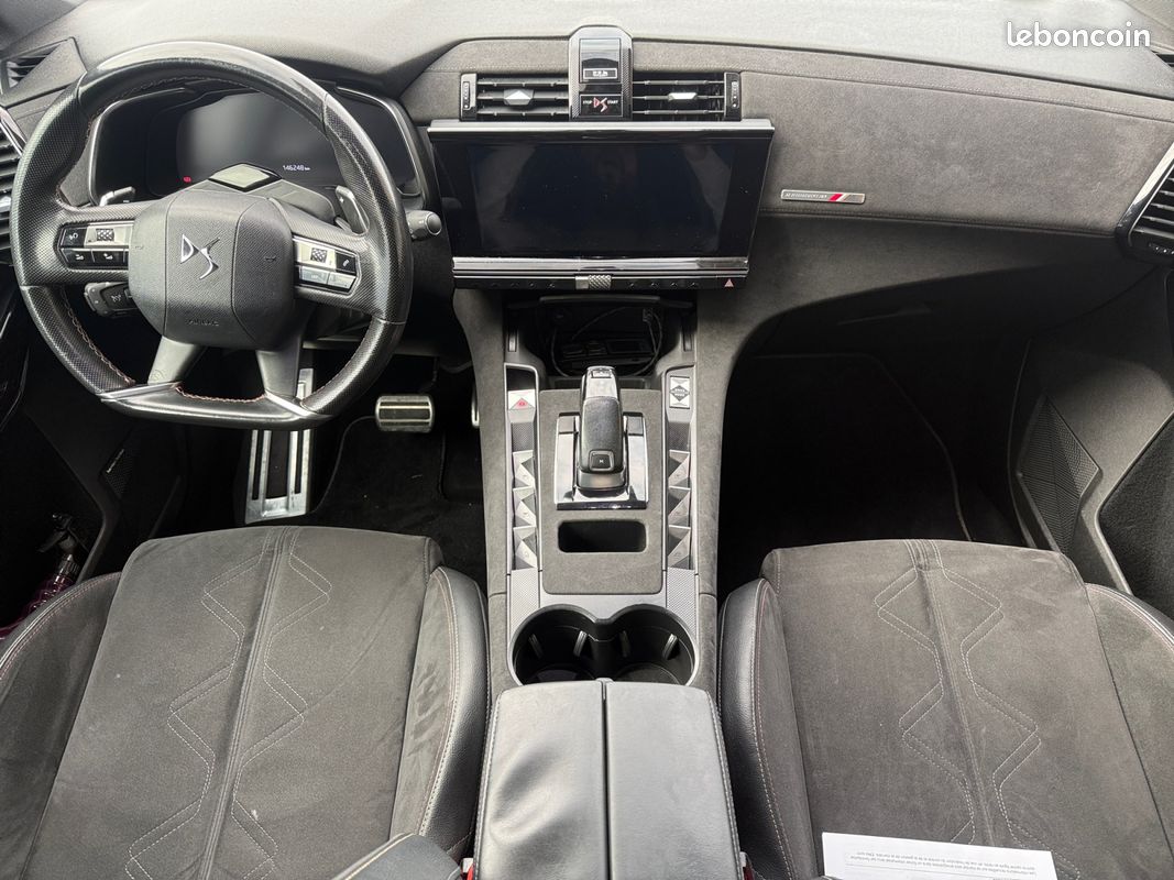 DS DS7 2.0 BlueHDi 180 EAT8 Performance Line Harman Kardon Caméra 360 Montre B.R.M Attelage Garantie 12 mois (image 2)