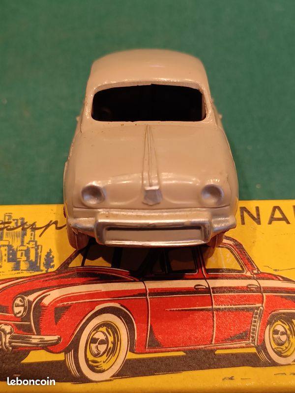 Voitures Renault Dauphine DINKY TOYS & 4 CV CIJ - Collection