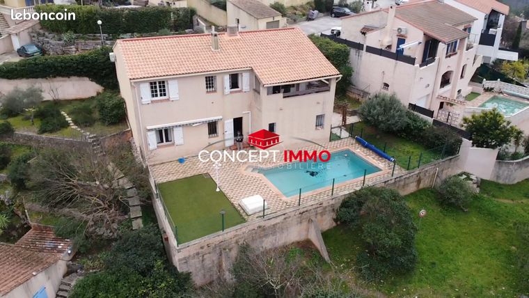 Villa 8 pièces 181 m²