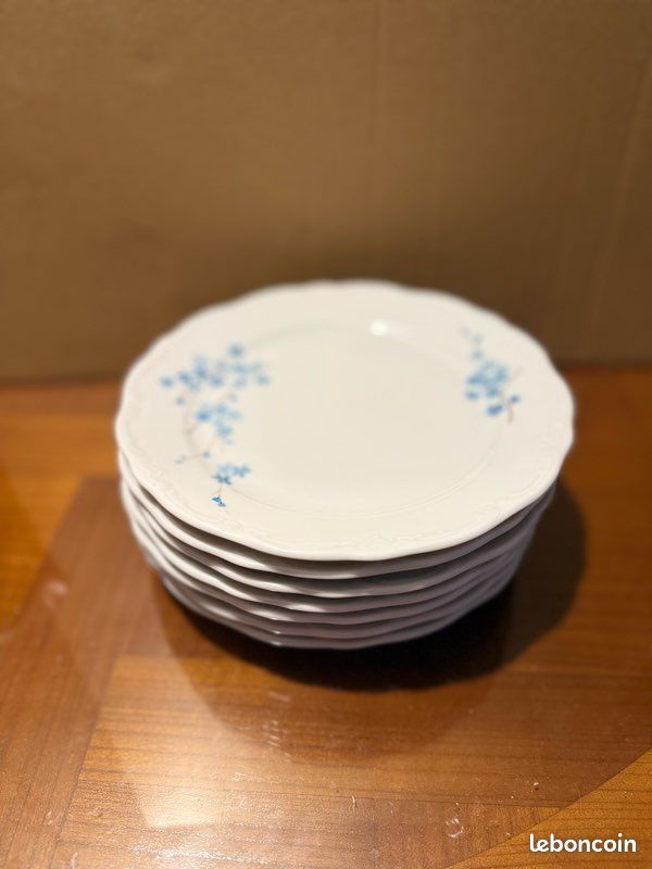 Lot d’assiettes vintage porcelaine (image 2)