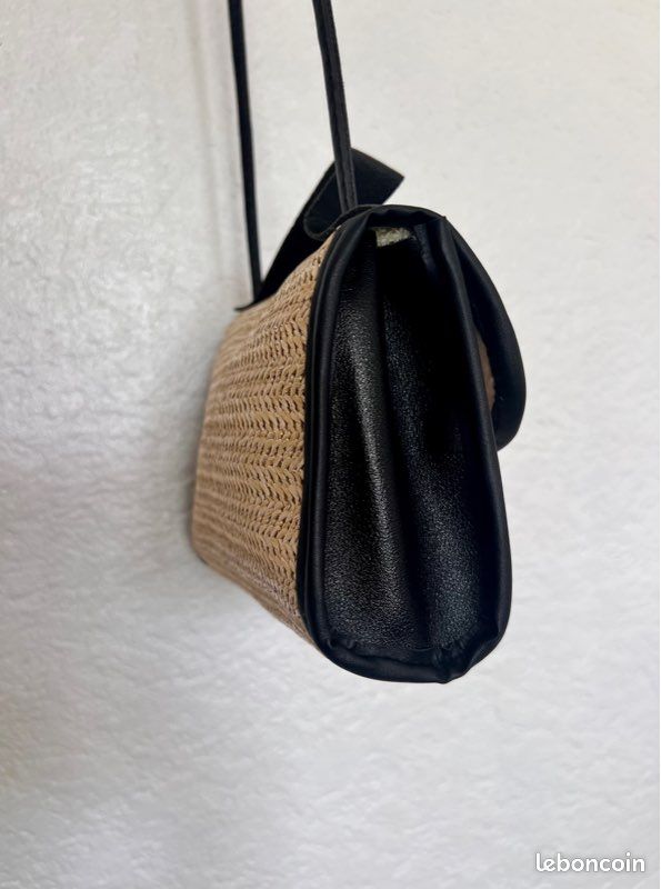 ☀️ Sac à main bandoulière & pochette 2 en 1 en paille & cuir noir pour un style bobo chic cet été (image 11)