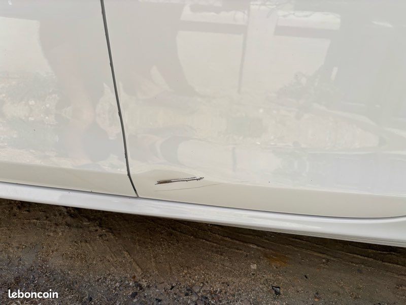 Peugeot 208 1.2 110ch GT Line (image 8)