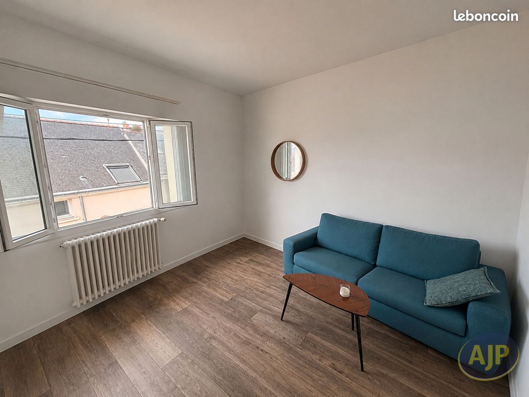 Appartement 1 pièce 16 m² · à Angers · 16 m² · 476 €