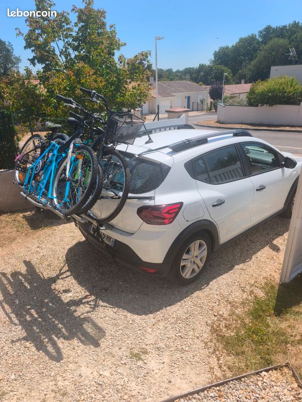 Porte velo x3 à goutiere a clipser sur son coffre (image 1)