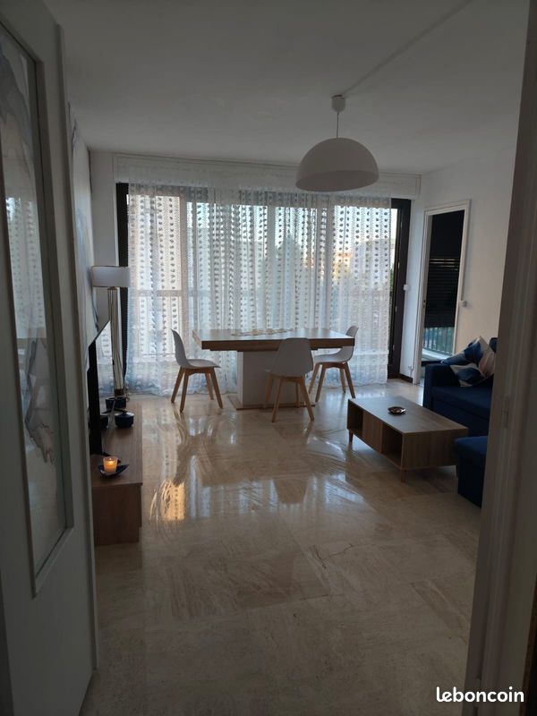 Appartement 2 pièces 63 m² · à Montpellier · 63 m² · 900 €