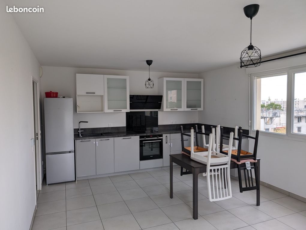 Appartement 3 pièces 66 m² · à Bron · 66 m² · 1 050 €/mois