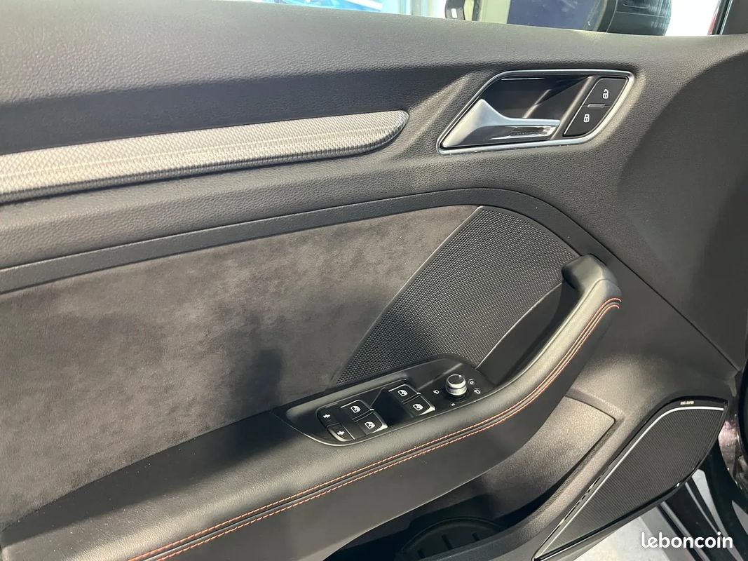 AUDI RS3 Sportback 2.5 400ch Base - 2018 - Boîte auto - GPS - LED (image 22)