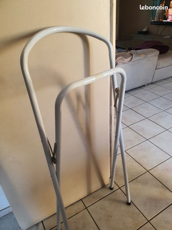 Pied de baignoir avec sa baignoir (image 6)