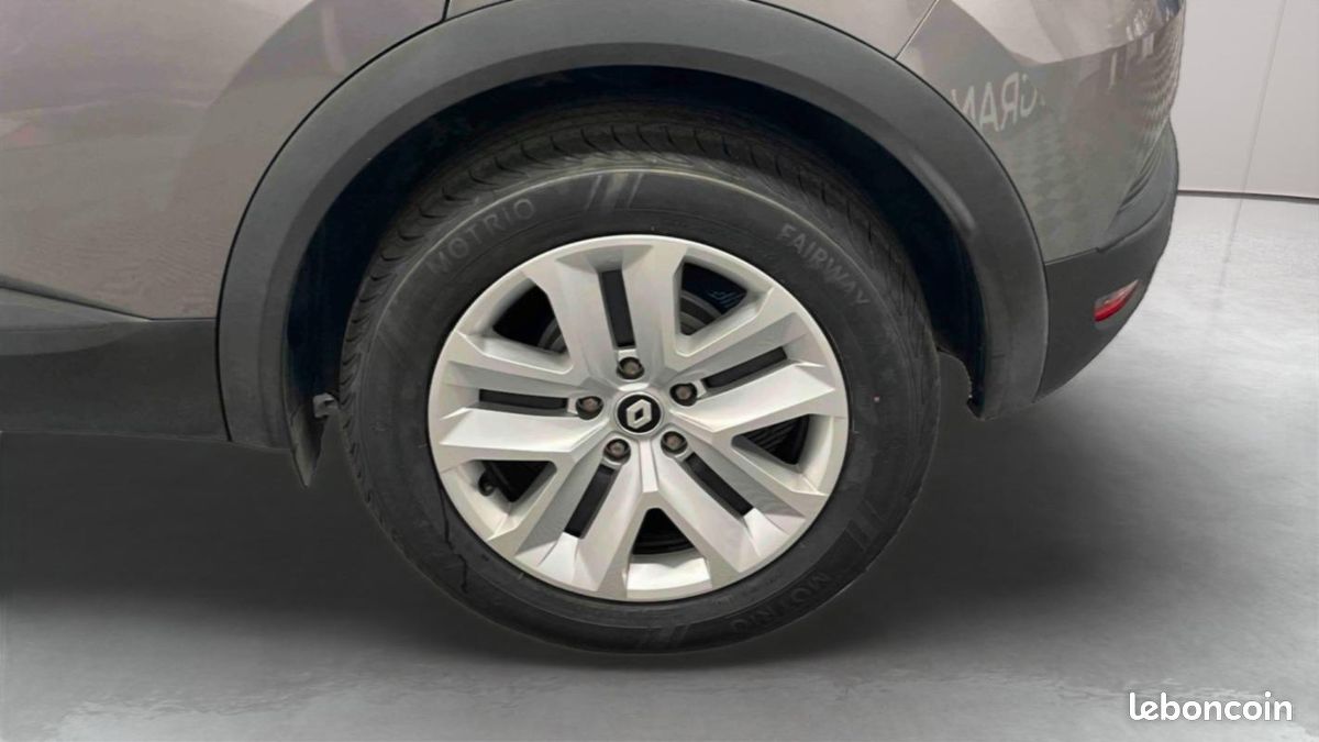 Renault Captur 1.3 TCe 140ch FAP Business (image 15)