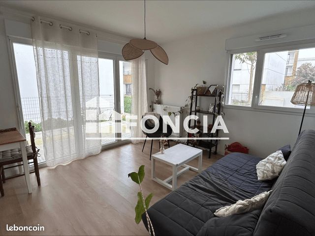 Appartement 2 pièces 43 m² · à Saint-Jacques-de-la-Lande · 43 m² · 582 €/mois