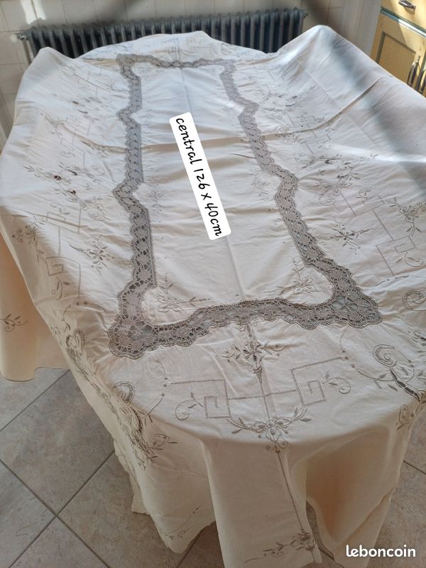 Parure de table superbe 12 couverts (image 1)