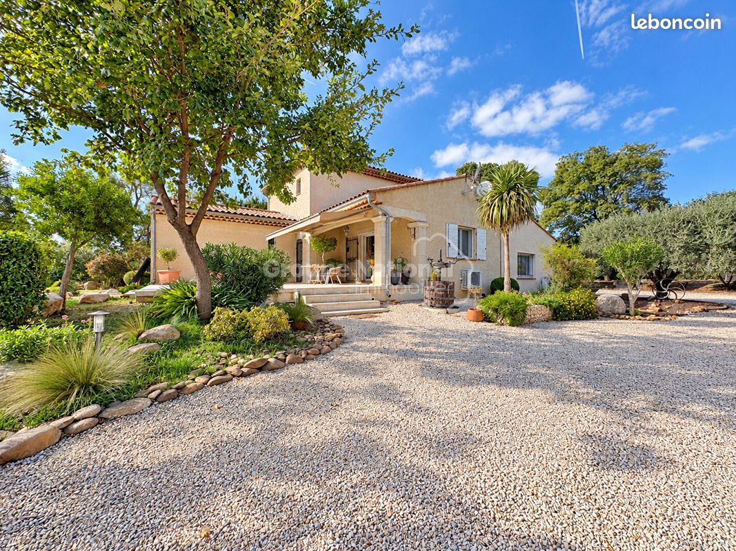 Maison 3 pièces 112 m² · à Salon-de-Provence · 112 m² · 815 000 €