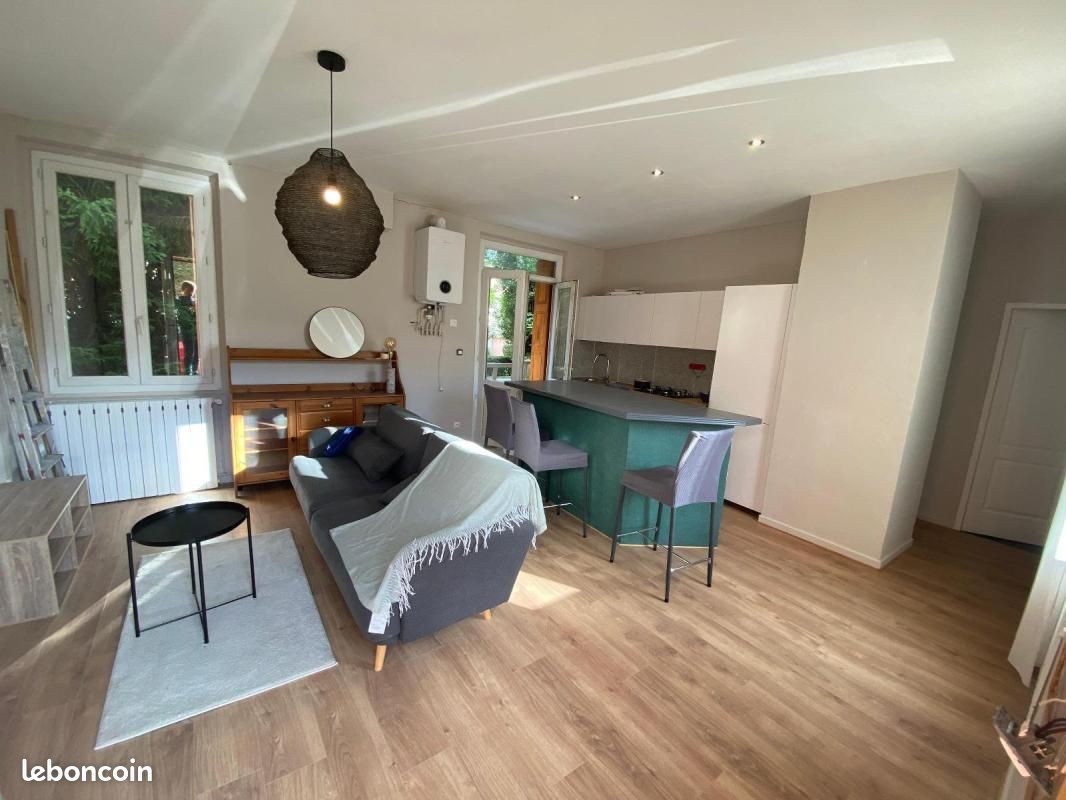 Appartement 2 pièces 44 m² · à Saint-Chamond · 44 m² · 550 €/mois