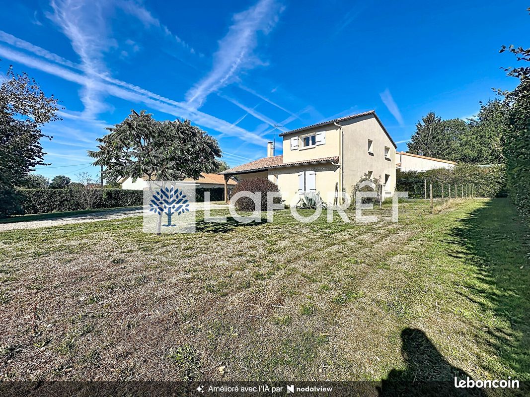 Maison 6 pièces 102 m² · à Moncoutant-sur-Sèvre · 102 m² · 172 000 €