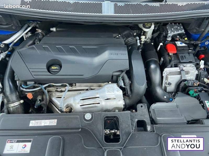 Peugeot 3008 Hybrid 225 e-EAT8 Roadtrip (image 15)