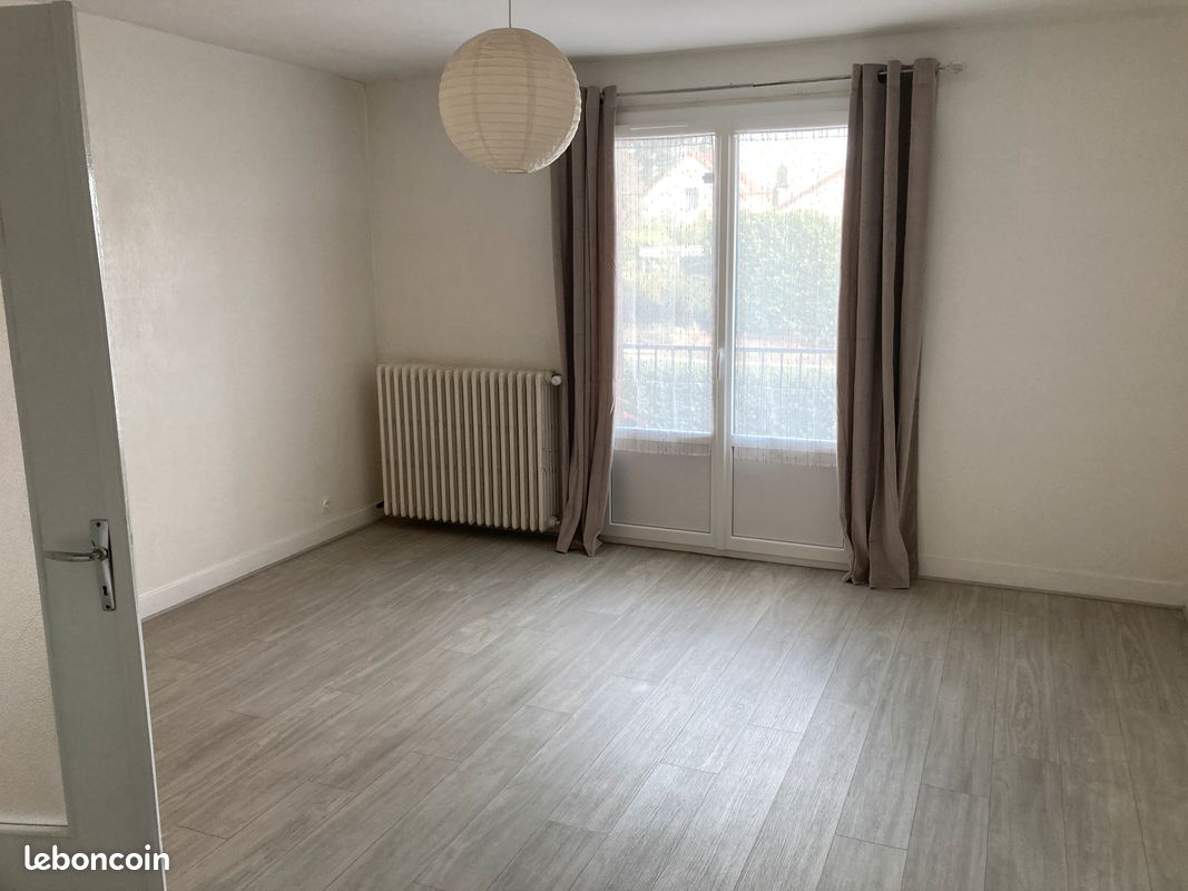 Appartement 2 pièces 40 m² · à Nevers · 40 m² · 420 €