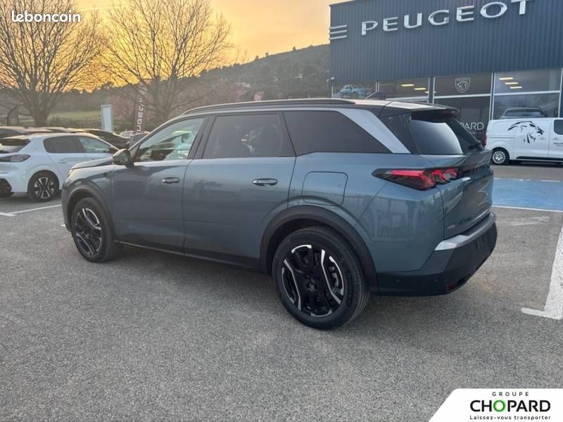 Peugeot 5008 Plug-in Hybrid 225 ch e-DCS7 GT (image 30)