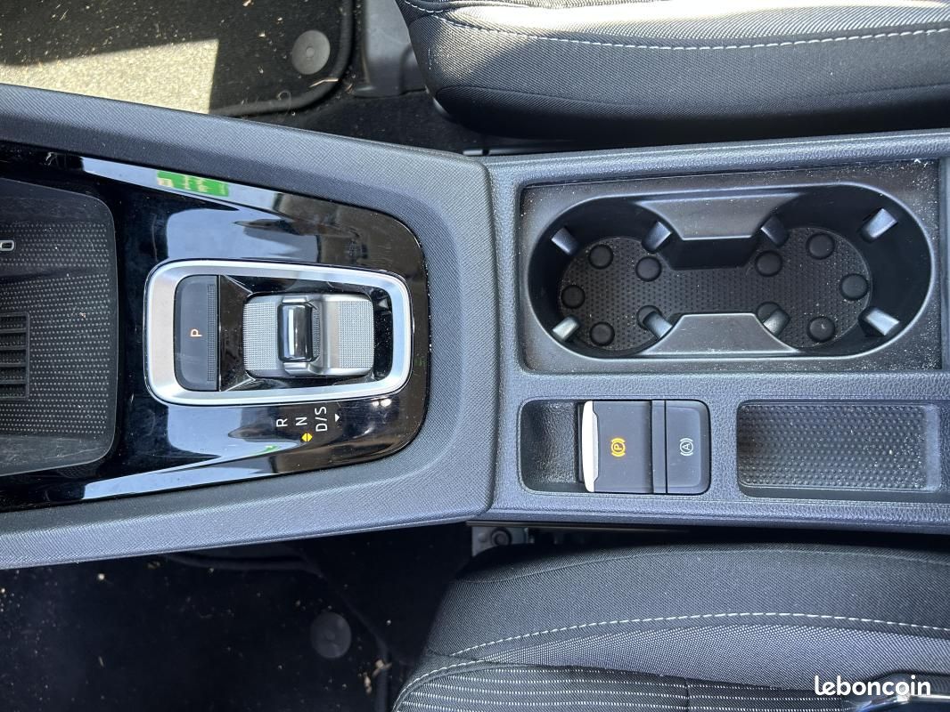 Skoda Octavia 1.5 TSI Hybrid 150 ch ACT DSG7 Selection (image 14)