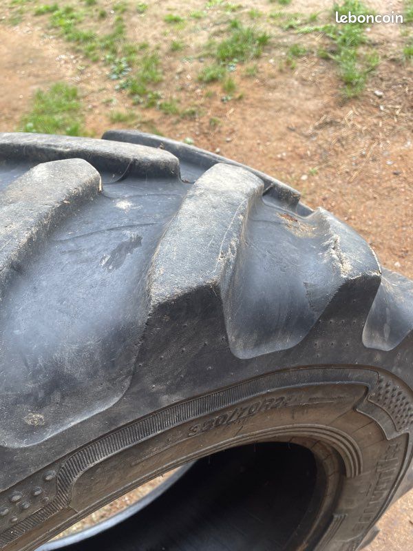 Pneu 380/70r24 (image 3)