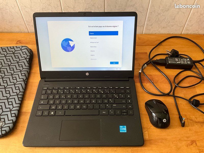 PC portable HP 14 S (image 1)