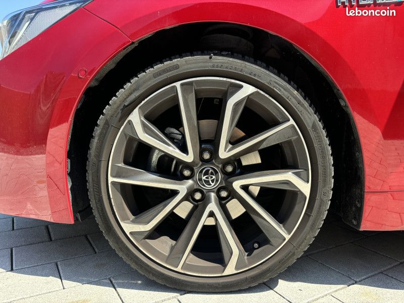 Toyota COROLLA TOURING SPT 184H GR SPORT MY21 184ch - JBL - SUIVI TOYOTA - GARANTIE (image 29)