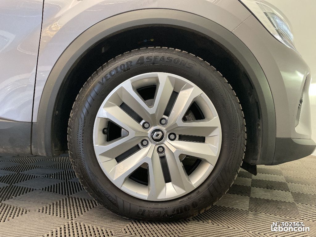 Renault Captur E-Tech 145 - 21 Business (image 8)