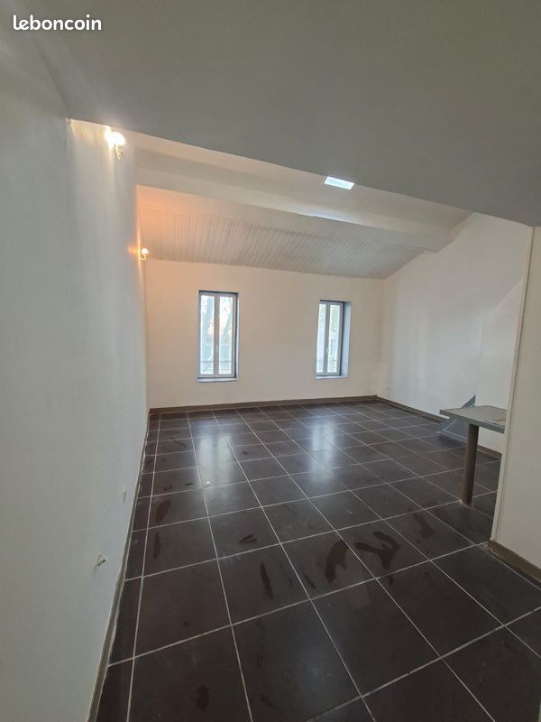 Appartement 3 pièces 76 m² · à Salon-de-Provence · 76 m² · 700 €/mois