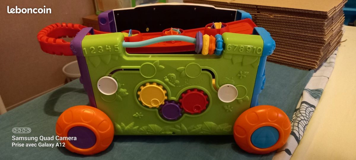 VTech Super Chariot Interactif – Le Chariot Multi-activités Qui Fait Marcher, Ranger Et Apprendre Dès 1 An !