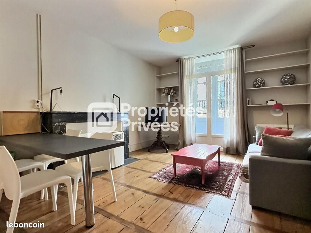 Immeuble 14 pièces 289 m² · à Périgueux · 289 m² · 810 000 €