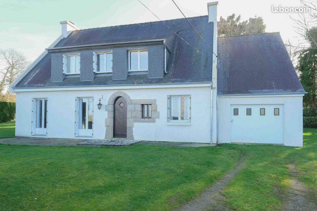 Maison 8 pièces 159 m² · à Pencran · 159 m² · 262 500 €