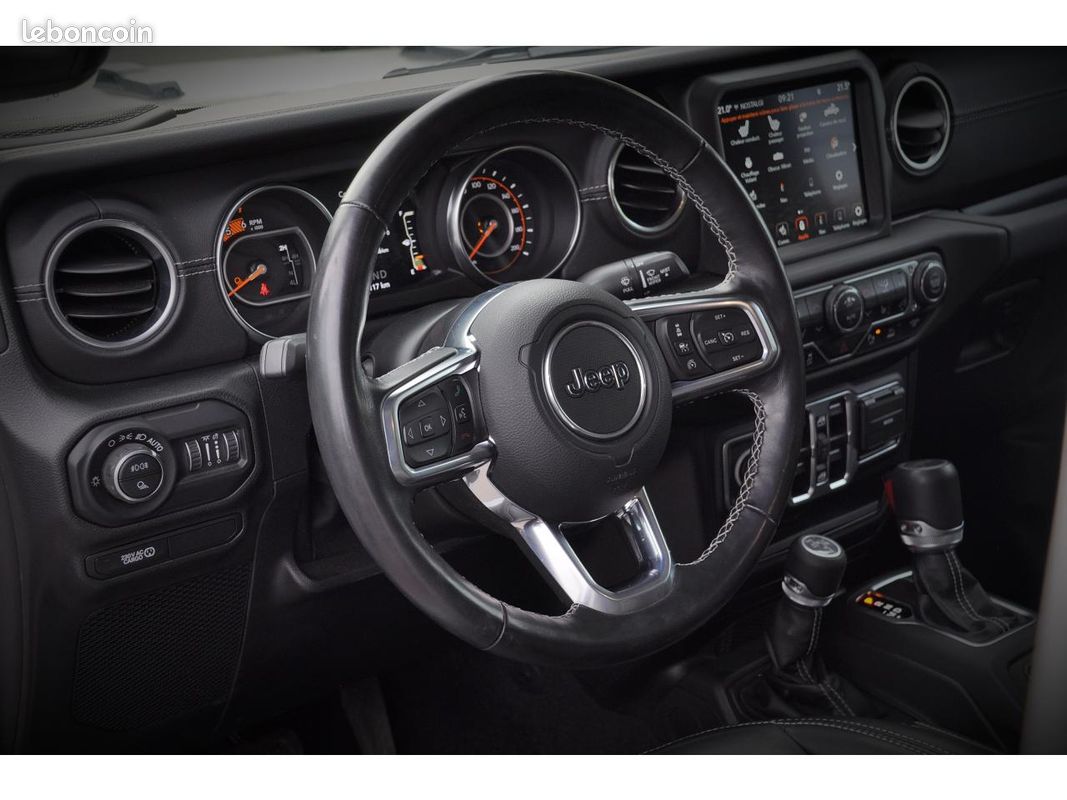 JEEP GLADIATOR 3.0 V6 MultiJet - 264 - BVA PICK UP DOUBLE CABINE Overland Launch Edition (image 2)