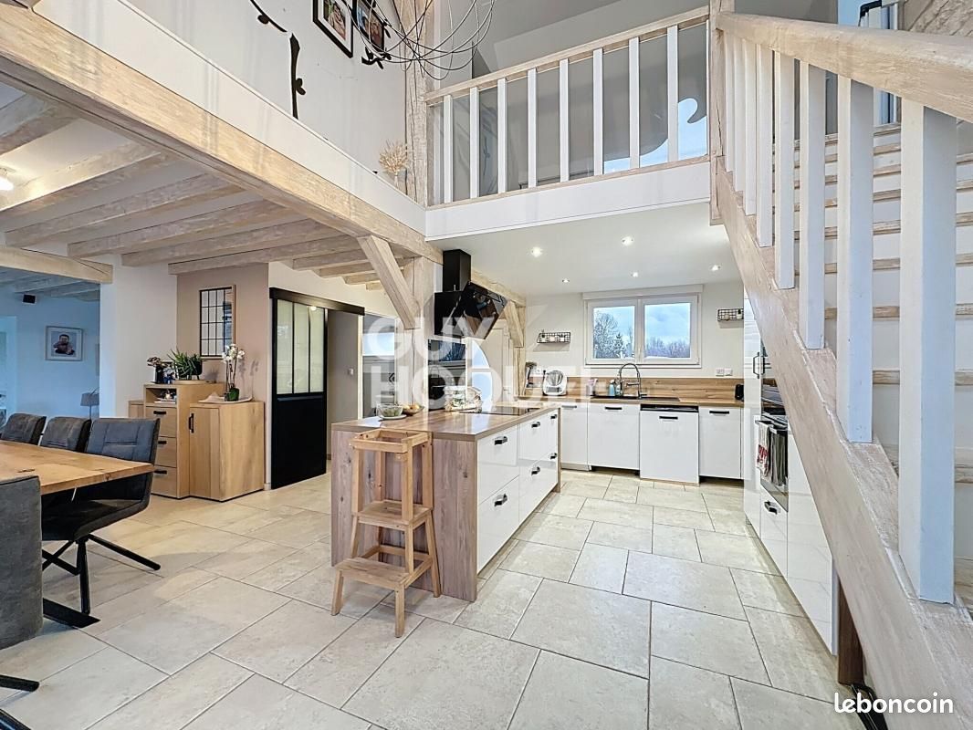 Maison 5 pièces 142 m² · à Saint-Sylvain · 142 m² · 337 600 €