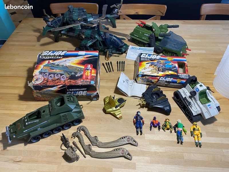 GI JOE vintage Hasbro 1987 - dreadnok air skiff - front gun