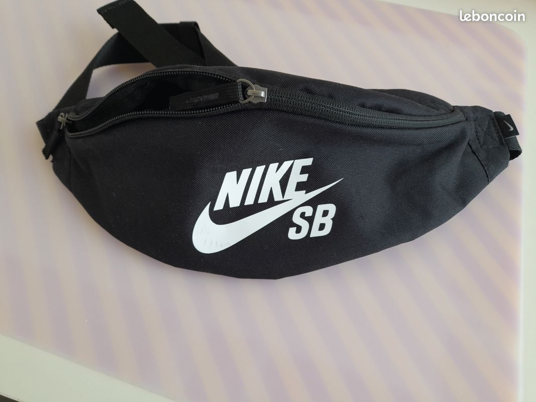 Sac banane Nike authentique Accessoires Bagagerie