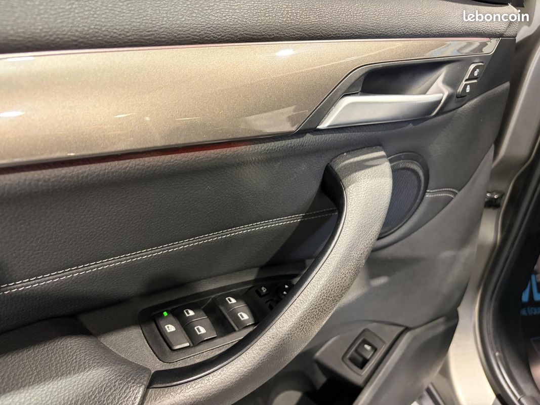 BMW X1 sDrive 18i 136 ch BVA8 F48 xLine (image 21)