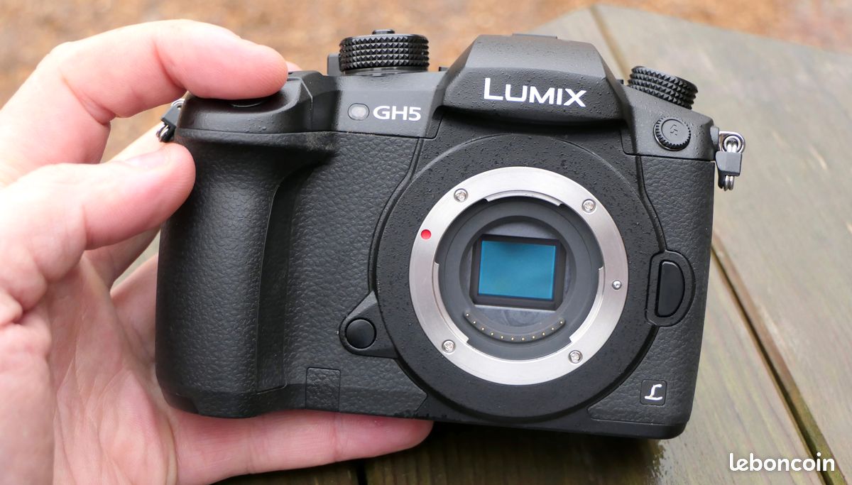 Panasonic GH5 boitier nu dans sa boîte d'origine, comme neuf (image 2)