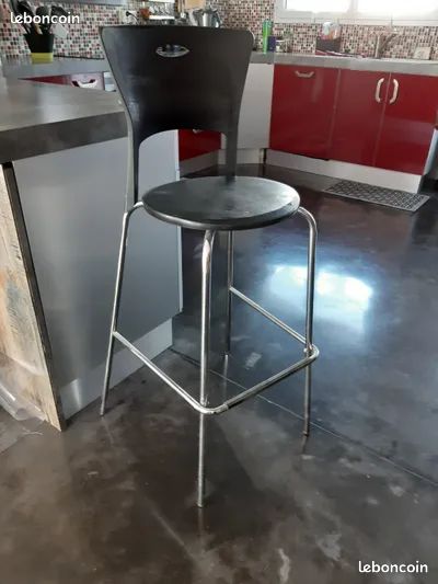 Chaise de bar (image 1)
