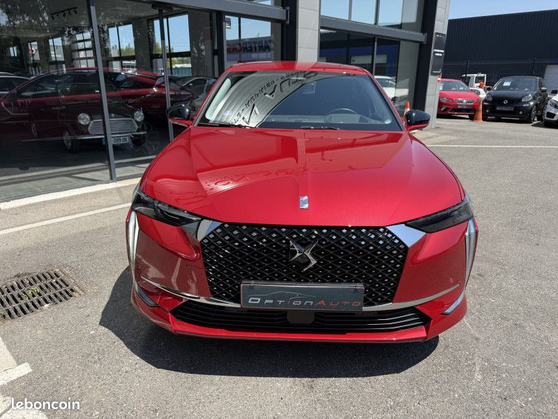 Ds DS 4 ESSENCE 130CH PERFORMANCE LINE AUTOMATIQUE (image 2)