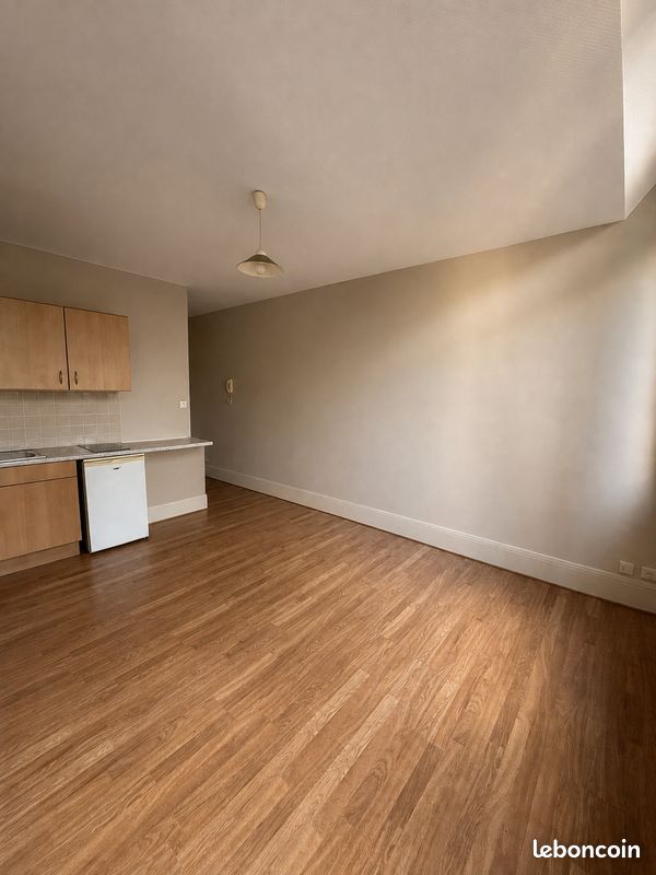 Appartement 1 pièce 21 m² · à Valenciennes · 21 m² · 450 €/mois